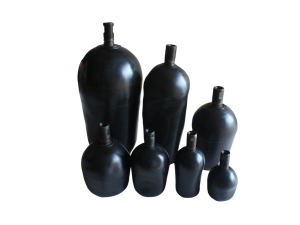 蓄能器在液壓機(jī)上如何正確安裝使用？